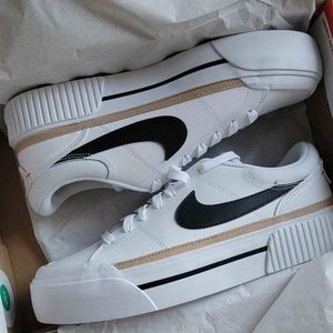 Nike Court Legacy Lift